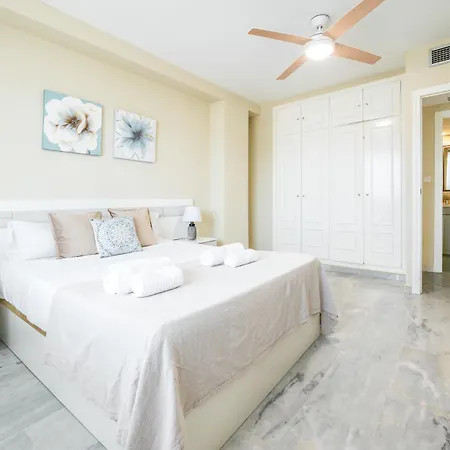 Oleholidays Napoleon 1 Junto A Alicate Playa Marbella