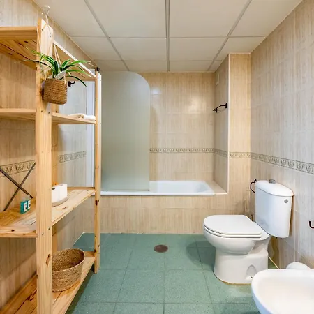 Oleholidays Napoleon 1 Junto A Alicate Playa