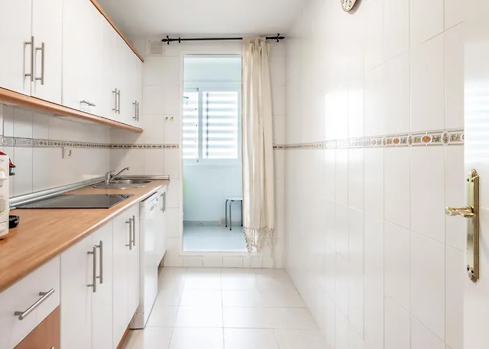 Oleholidays Napoleon 1 Junto A Alicate Playa アパート