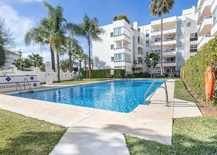 Oleholidays Napoleon 1 Junto A Alicate Playa * マルベーリャ